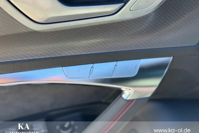 Audi RS6 din 2023 cu 19.999 km - oferta AUD174783 - foto 19