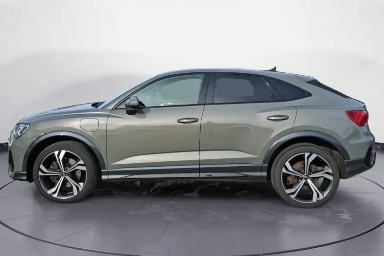 Audi Q3 din 2022 cu 84.324 km - oferta AUD174784 - foto 2