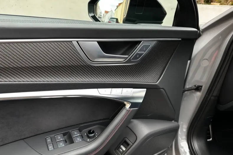 Audi RS6 din 2023 cu 16.000 km - oferta AUD174785 - foto 27