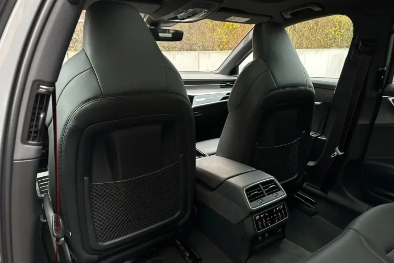 Audi RS6 din 2023 cu 16.000 km - oferta AUD174785 - foto 41