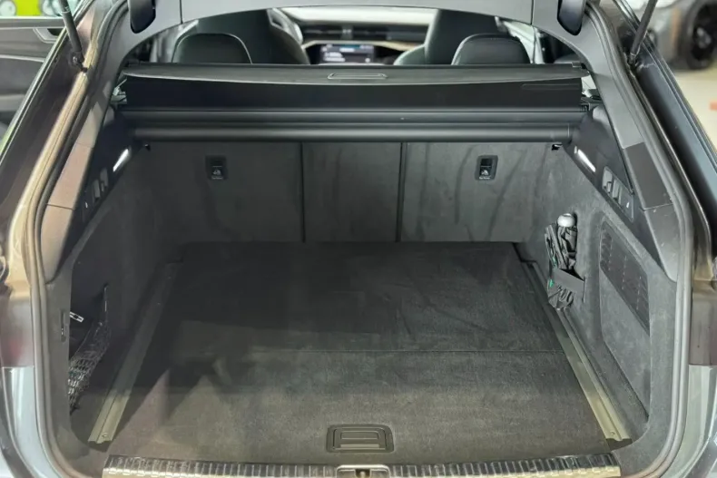 Audi RS6 din 2023 cu 40.000 km - oferta AUD174787 - foto 5