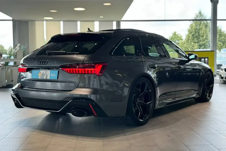 Audi RS6 din 2023 cu 40.000 km - oferta AUD174787 - foto 6