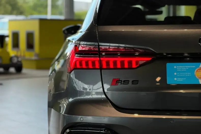 Audi RS6 din 2023 cu 40.000 km - oferta AUD174787 - foto 11