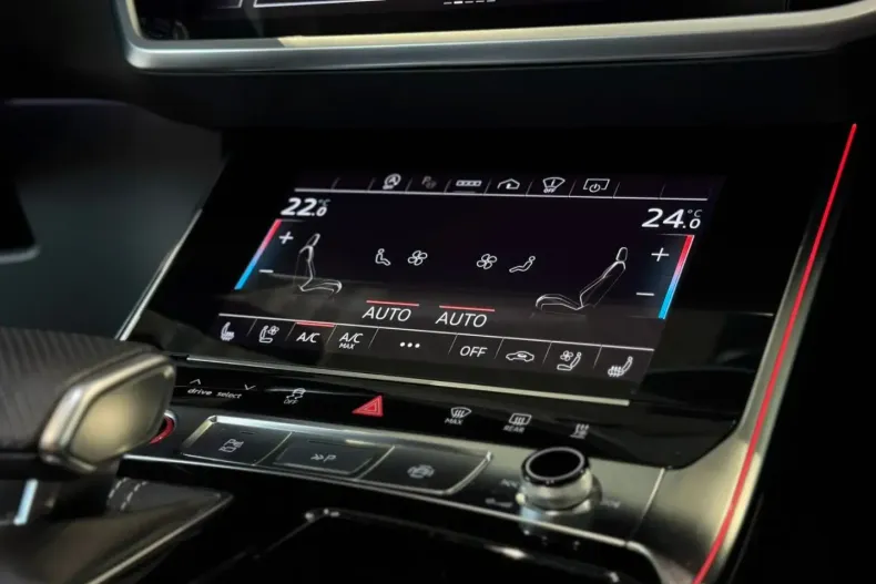 Audi RS6 din 2023 cu 40.000 km - oferta AUD174787 - foto 24