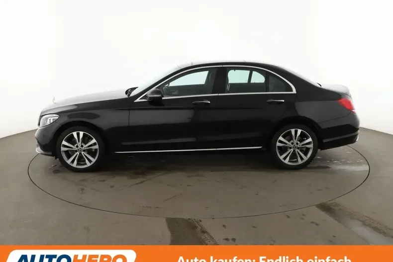 Mercedes-Benz C 300 din 2021 cu 68.483 km - oferta MER174788 - foto 2