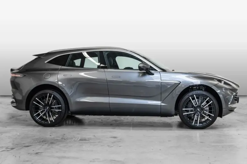Aston Martin DBX din 2024 cu 12.073 km - oferta AST174789 - foto 14