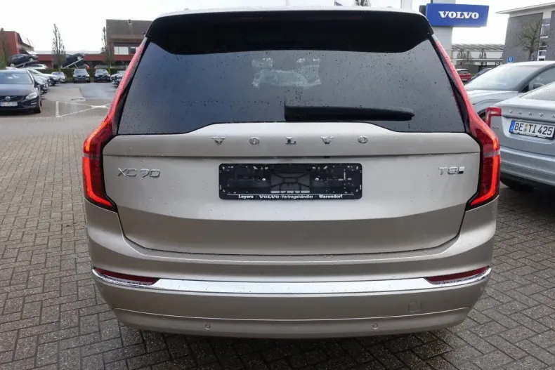Volvo XC90 din 2025 cu 7.100 km - oferta VOL174790 - foto 3