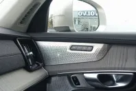 Volvo XC90 din 2025 cu 7.100 km - oferta VOL174790 - foto 14