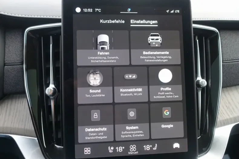 Volvo XC90 din 2025 cu 7.100 km - oferta VOL174790 - foto 24