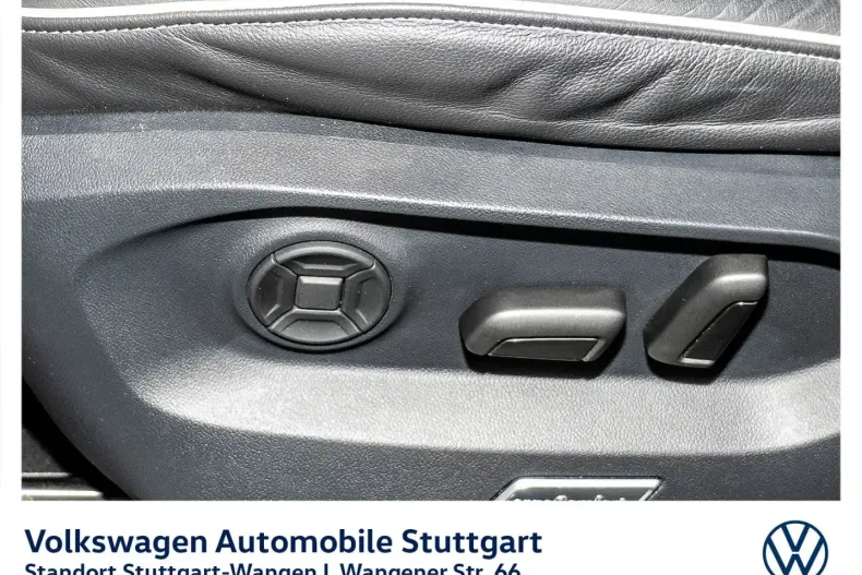 Volkswagen Touareg din 2022 cu 73.503 km - oferta VOL174793 - foto 11