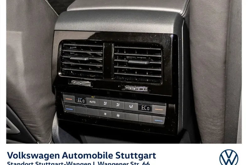 Volkswagen Touareg din 2022 cu 73.503 km - oferta VOL174793 - foto 14