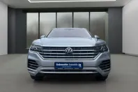 Volkswagen Touareg din 2021 cu 73.894 km - oferta VOL174795 - foto 1