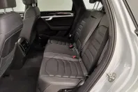 Volkswagen Touareg din 2021 cu 50.500 km - oferta VOL174796 - foto 22