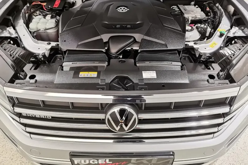 Volkswagen Touareg din 2021 cu 50.500 km - oferta VOL174796 - foto 23