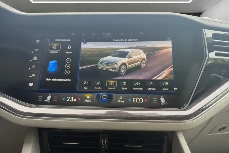 Volkswagen Touareg din 2021 cu 73.894 km - oferta VOL174797 - foto 10