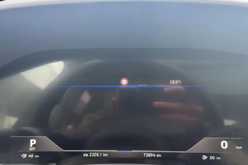 Volkswagen Touareg din 2021 cu 73.894 km - oferta VOL174797 - foto 11