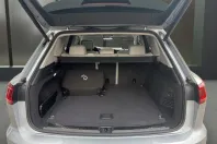 Volkswagen Touareg din 2021 cu 73.894 km - oferta VOL174797 - foto 13