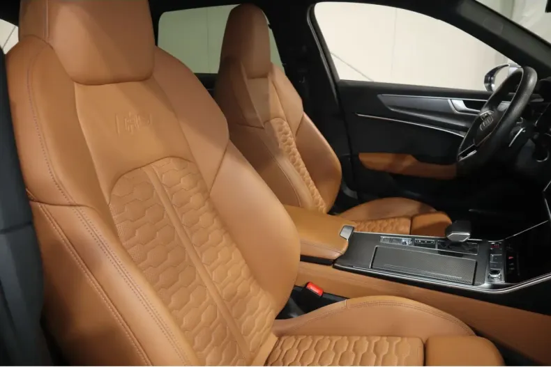 Audi RS6 din 2022 cu 27.478 km - oferta AUD174800 - foto 7