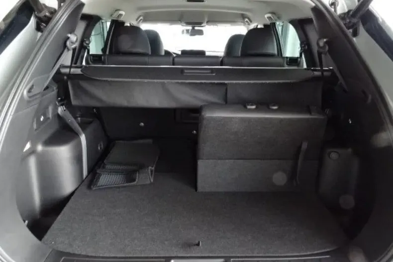 Mitsubishi Outlander din 2024 cu 33.000 km - oferta MIT174803 - foto 7