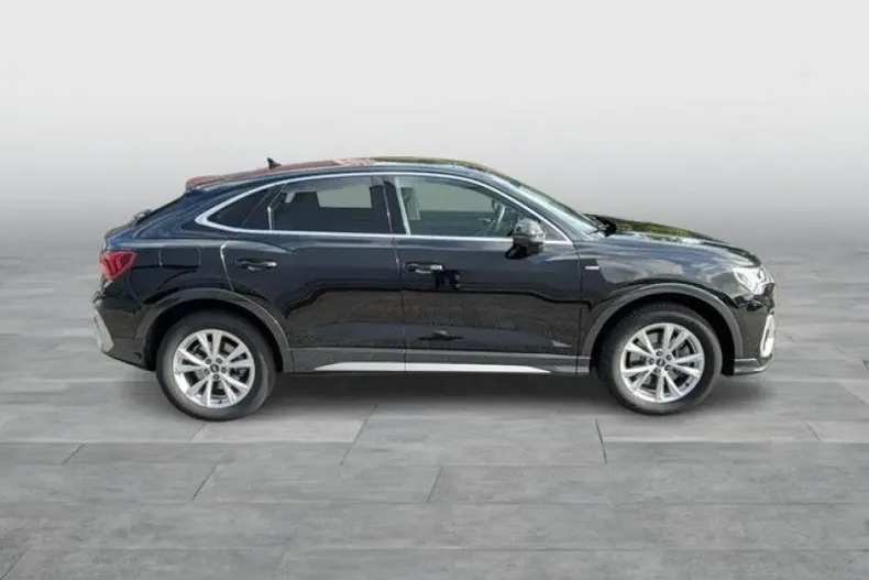 Audi Q3 din 2022 cu 73.300 km - oferta AUD174805 - foto 5