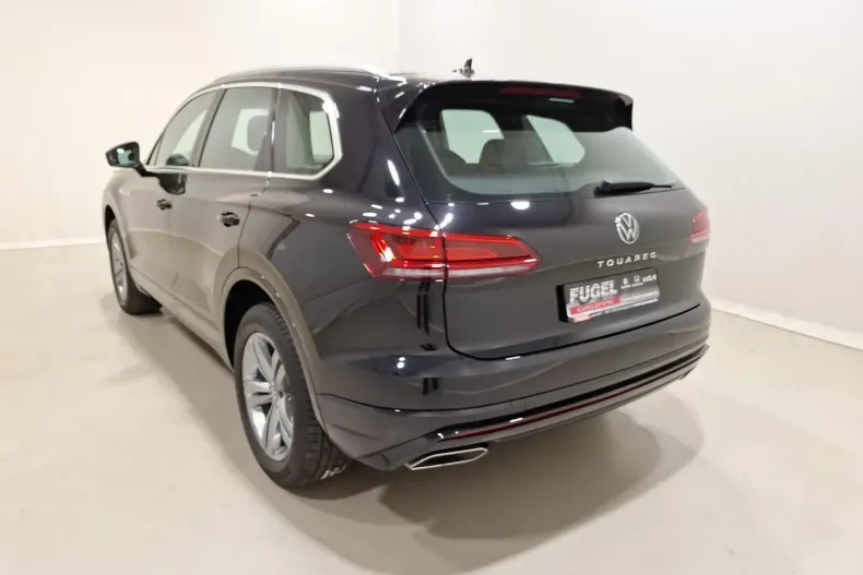 Volkswagen Touareg din 2021 cu 56.750 km - oferta VOL174808 - foto 4