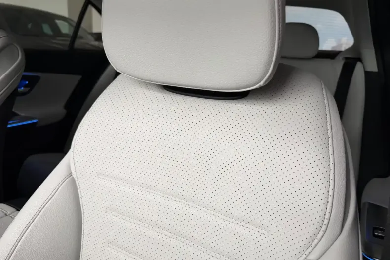 Mercedes-Benz C 300 din 2022 cu 46.936 km - oferta MER174814 - foto 21