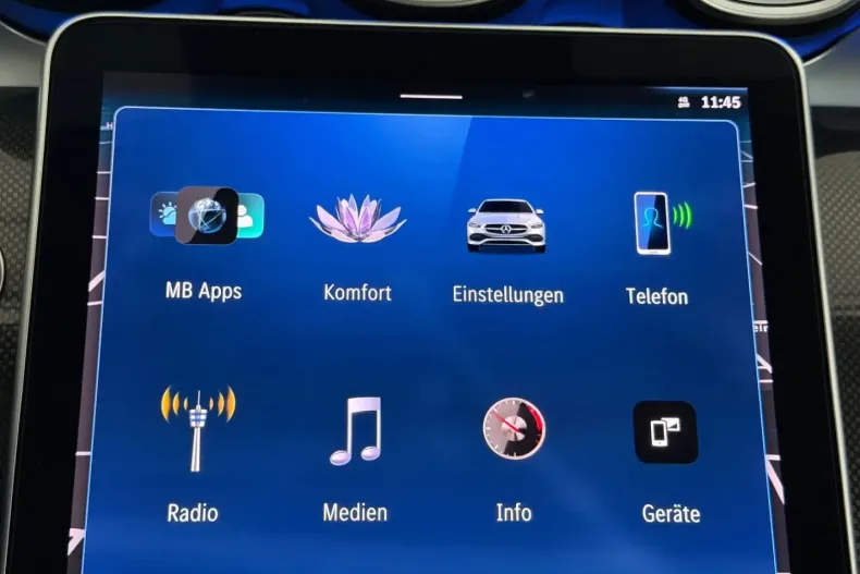 Mercedes-Benz C 300 din 2022 cu 46.936 km - oferta MER174814 - foto 35