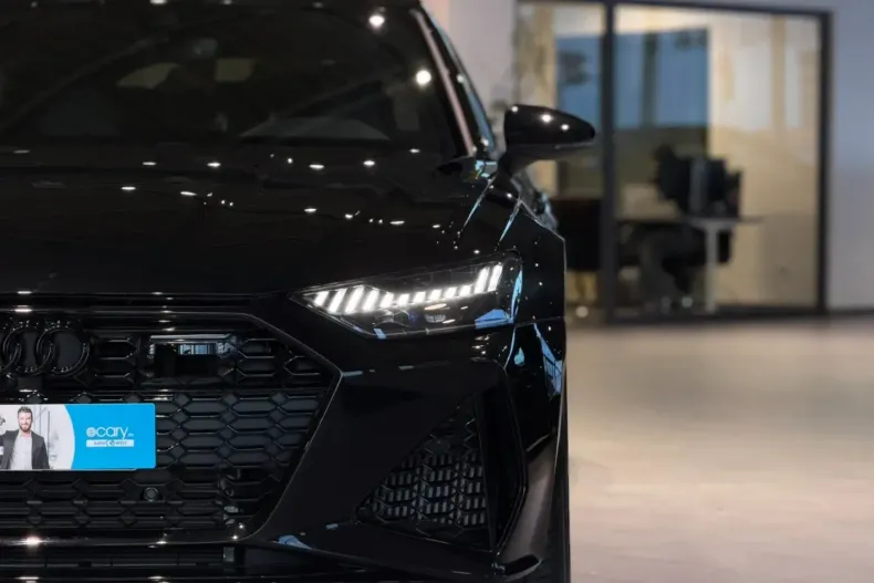 Audi RS6 din 2024 cu 2.698 km - oferta AUD174819 - foto 11