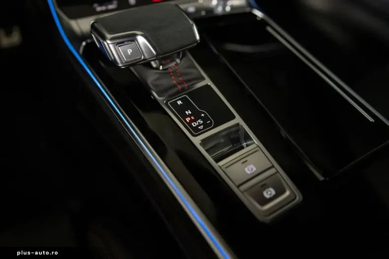 Audi RS6 din 2024 cu 24.139 km - oferta AUD174821 - foto 25