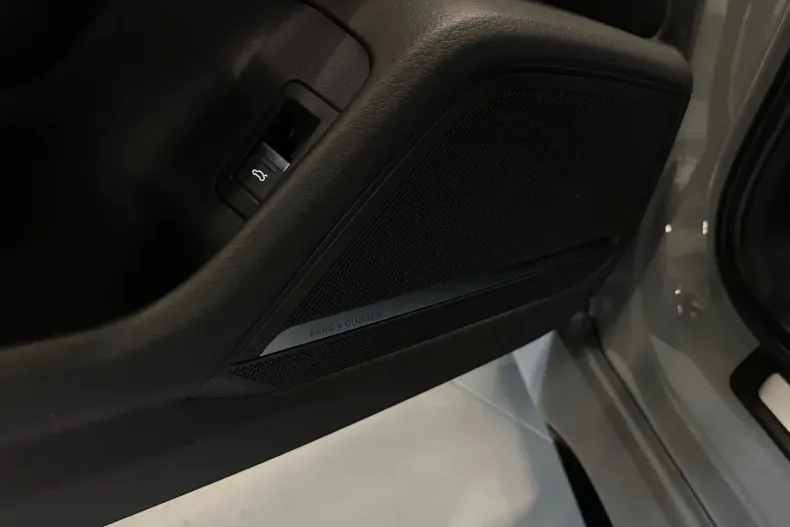 Audi RS6 din 2023 cu 33.000 km - oferta AUD174823 - foto 16