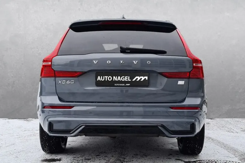 Volvo XC60 din 2022 cu 44.293 km - oferta VOL174828 - foto 8