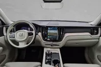 Volvo XC60 din 2022 cu 44.293 km - oferta VOL174829 - foto 4