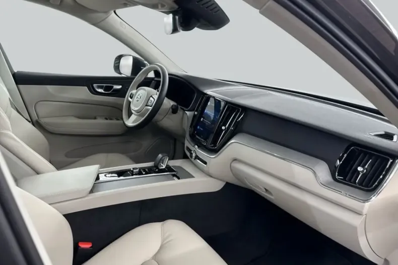 Volvo XC60 din 2024 cu 5.285 km - oferta VOL174830 - foto 12