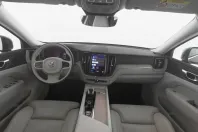 Volvo XC60 din 2022 cu 64.818 km - oferta VOL174834 - foto 3