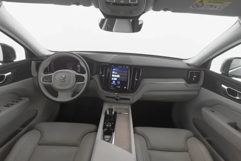 Volvo XC60 din 2022 cu 64.818 km - oferta VOL174834 - foto 3