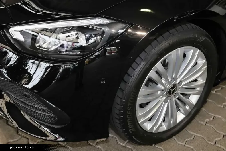 Mercedes-Benz C 180 din 2024 cu 7.540 km - oferta MER174835 - foto 4