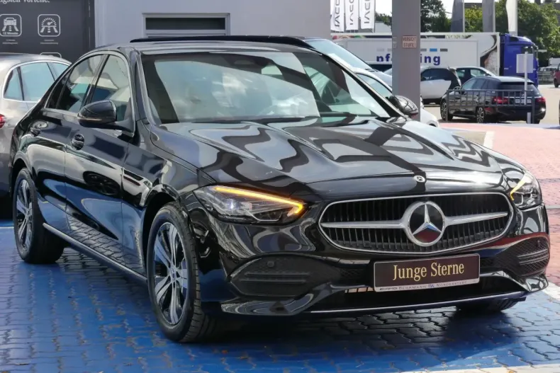 Mercedes-Benz C 180 din 2024 cu 7.048 km - oferta MER174836 - foto 1