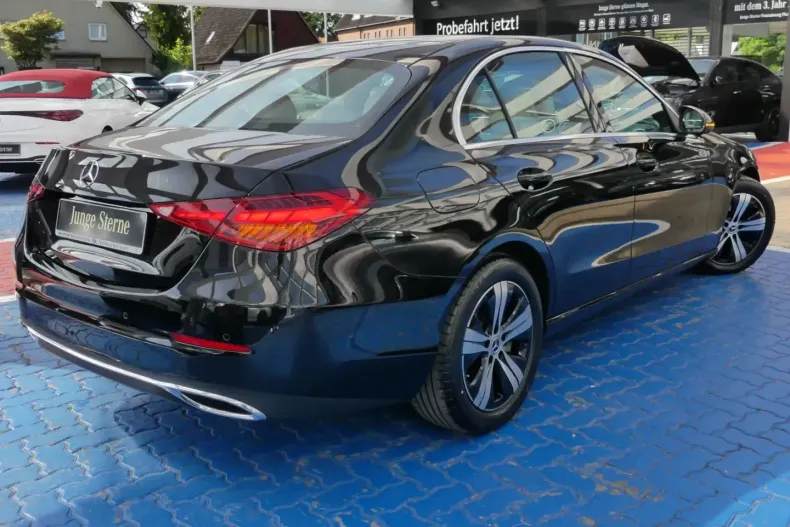 Mercedes-Benz C 180 din 2024 cu 7.048 km - oferta MER174836 - foto 4