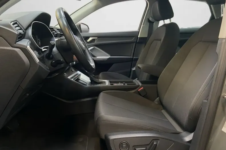 Audi Q3 din 2022 cu 45.450 km - oferta AUD174840 - foto 11