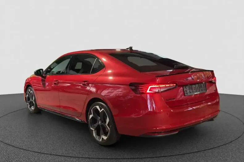 Skoda Superb din 2024 cu 16.325 km - oferta SKO174842 - foto 5