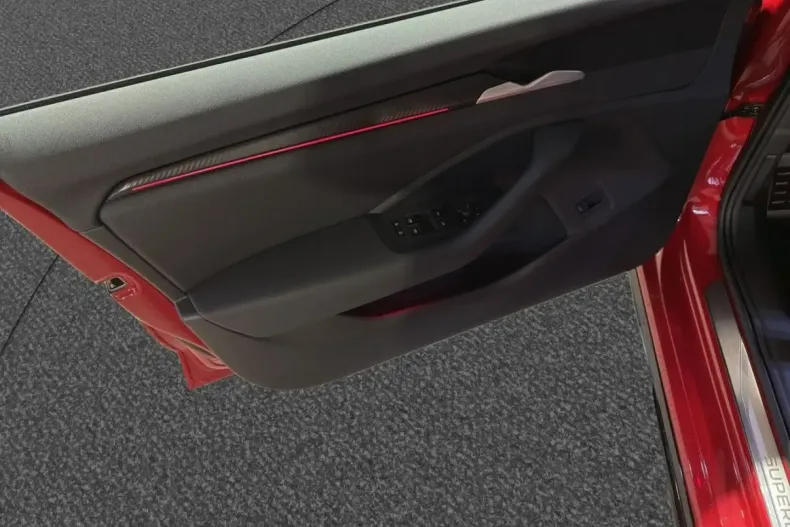 Skoda Superb din 2024 cu 16.325 km - oferta SKO174842 - foto 10