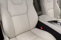 Volvo XC60 din 2023 cu 33.573 km - oferta VOL174846 - foto 13