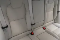 Volvo XC60 din 2023 cu 33.573 km - oferta VOL174846 - foto 18