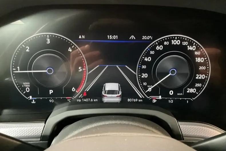 Volkswagen Touareg din 2023 cu 80.757 km - oferta VOL174850 - foto 11