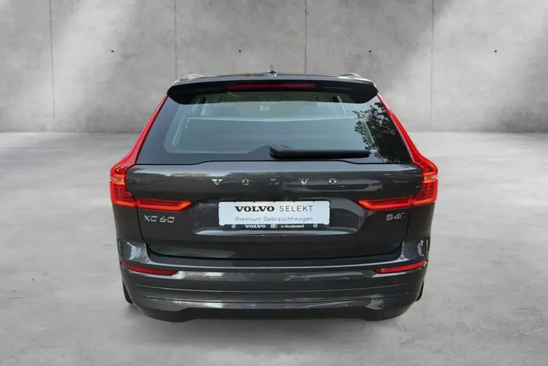 Volvo XC60 din 2022 cu 70.400 km - oferta VOL174851 - foto 8