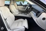 Volvo XC60 din 2022 cu 70.400 km - oferta VOL174851 - foto 18