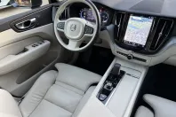 Volvo XC60 din 2022 cu 70.400 km - oferta VOL174851 - foto 21