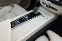 Volvo XC60 din 2022 cu 70.400 km - oferta VOL174851 - foto 32