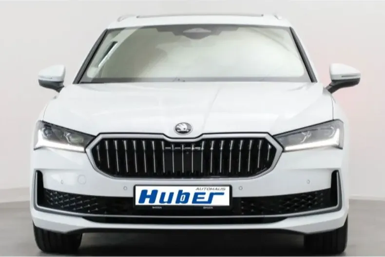 Skoda Superb din 2024 cu 20.667 km - oferta SKO174853 - foto 3