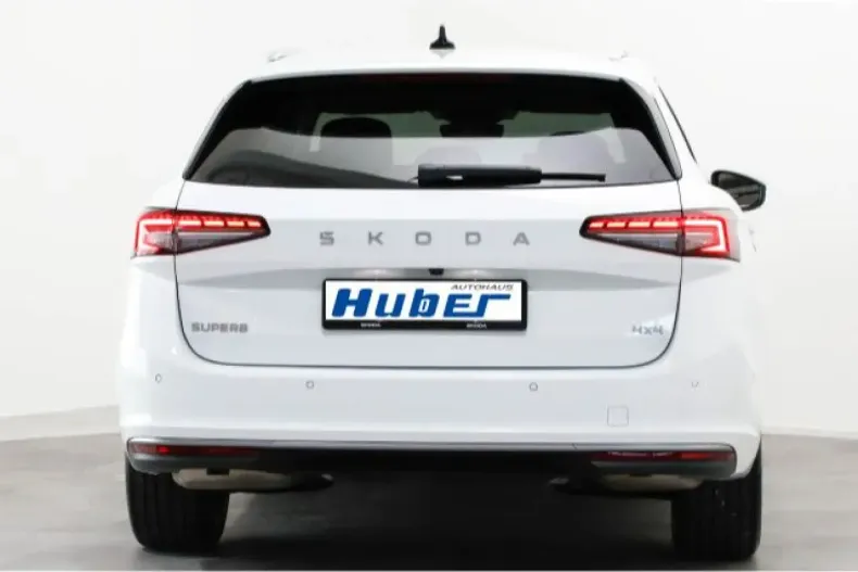 Skoda Superb din 2024 cu 20.667 km - oferta SKO174853 - foto 6